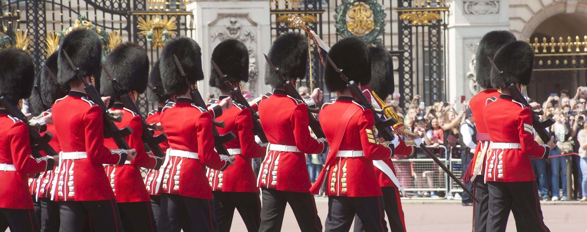 Westminster Tour with Changing of Guard City Wonders