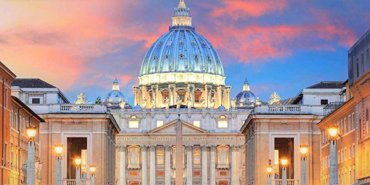 Book Online our range of Tours in the Vatican City Wonders