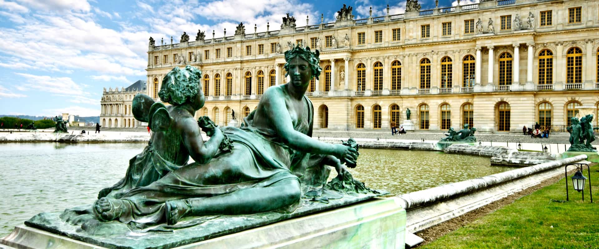 Visitng Versailles in Summer - City Wonders