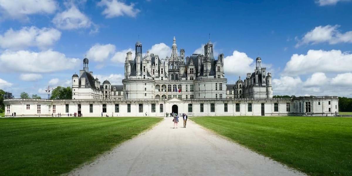 Amazing Day Trips from Paris - City Wonders