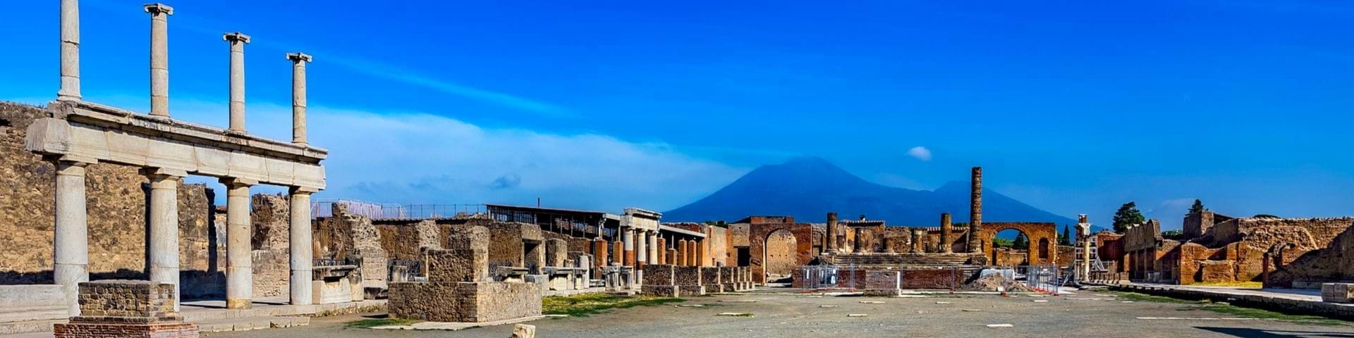 Pompeii Tours