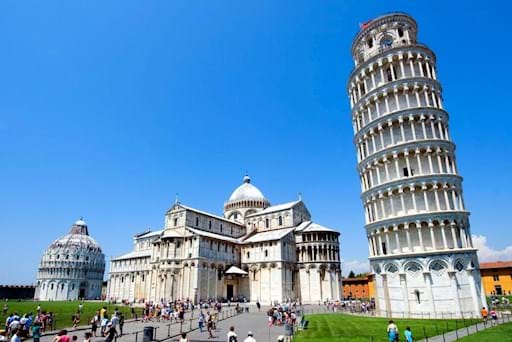 The Leaning Tower of Pisa and the Duomo on a sunny day