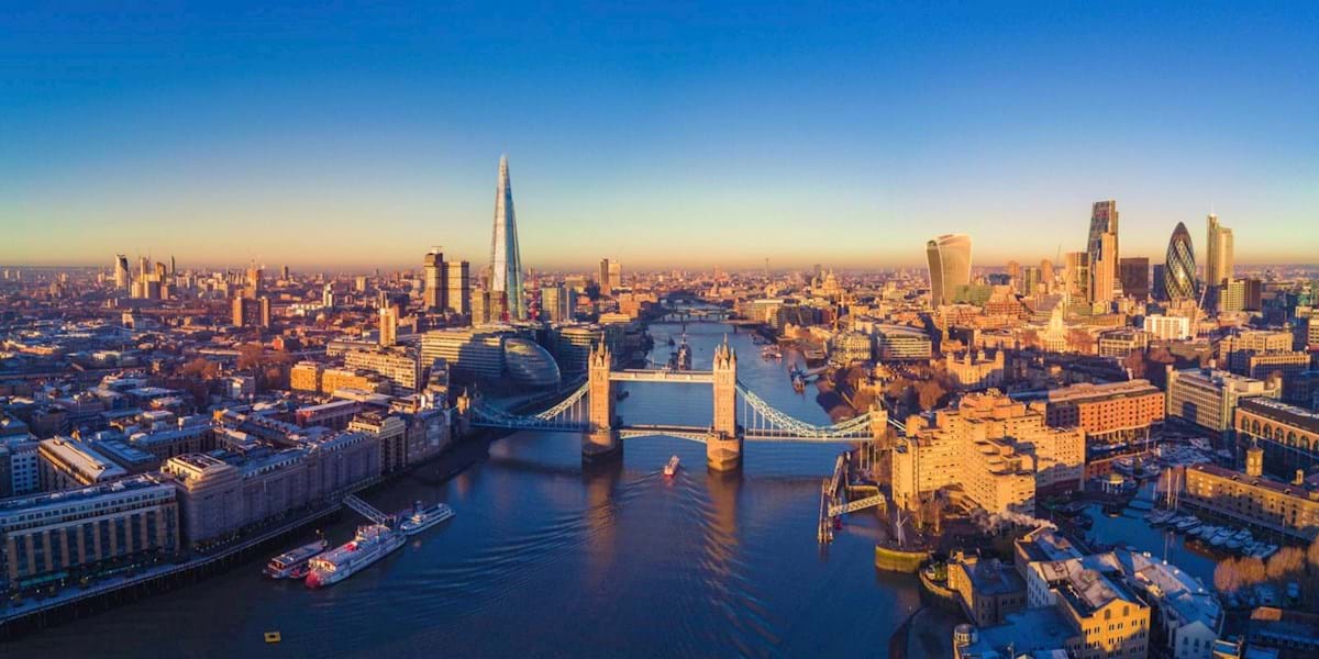 7 Things You Can Only Buy In England City Wonders