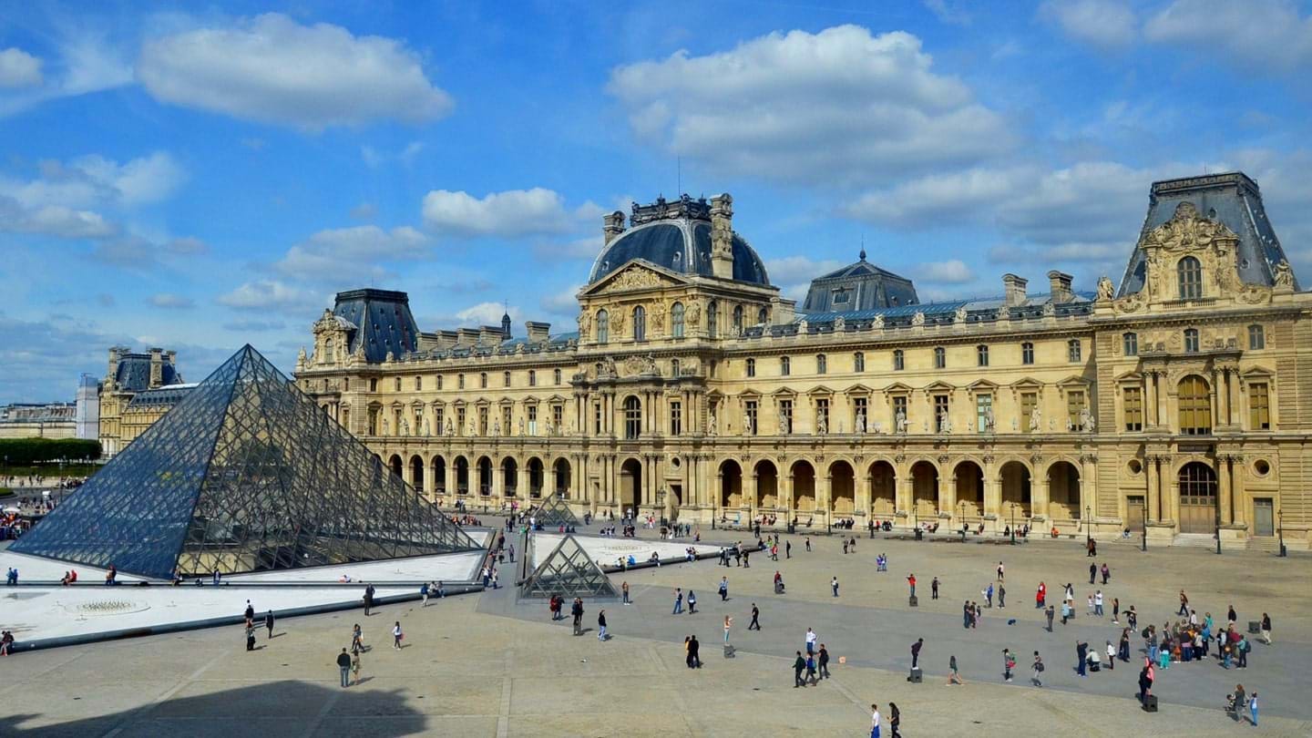 Skip the line Guided Louvre Museum Tour Expert Guides City Wonders