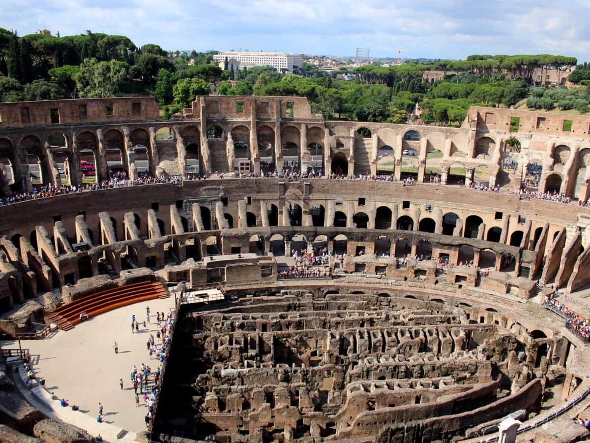 why was the colosseum called the colosseum