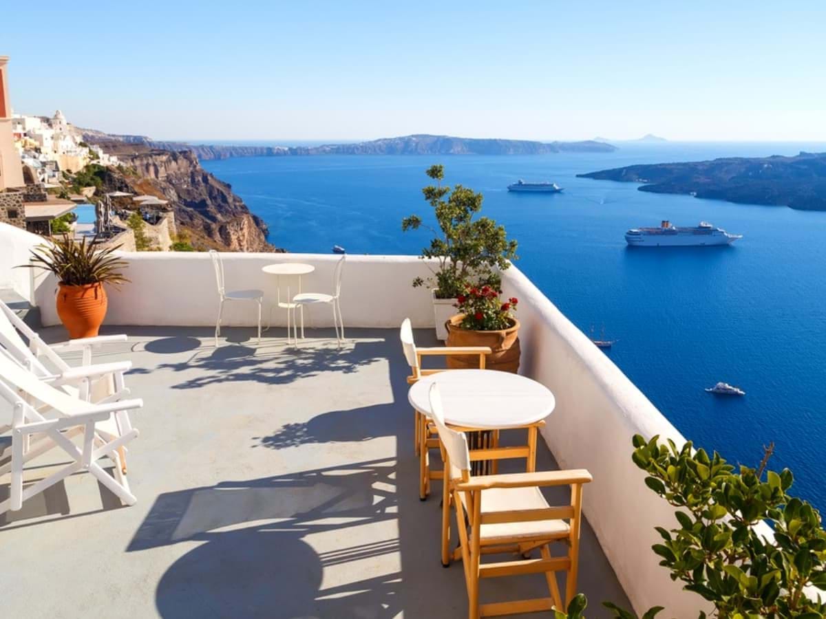 Apartnent balcony with a beautiful view