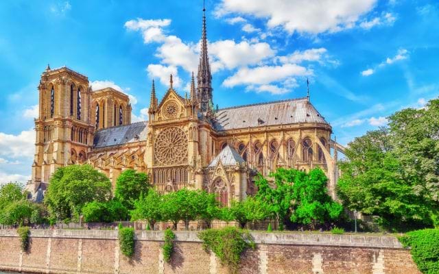 Tour Notre Dame y la Isla de la Cité, París City Wonders