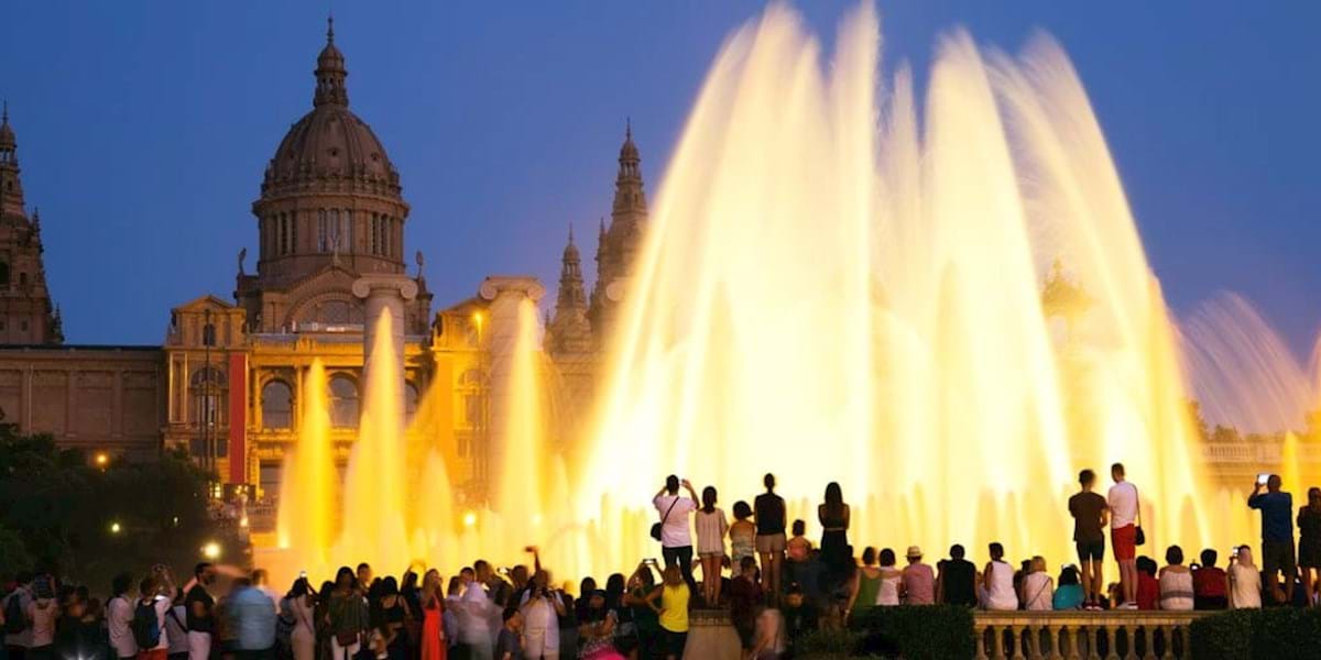 Visit the Magic Fountains of Montjuic, Barcelona City Wonders