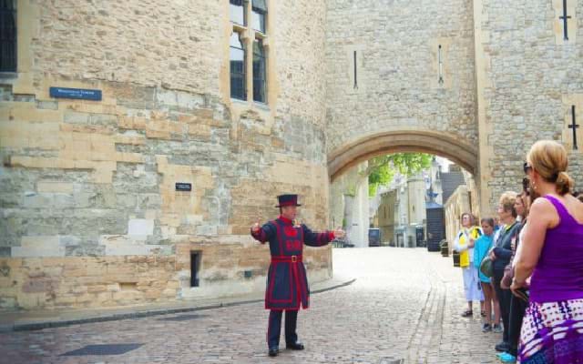 Private Audience with a Beefeater at the Tower of London
