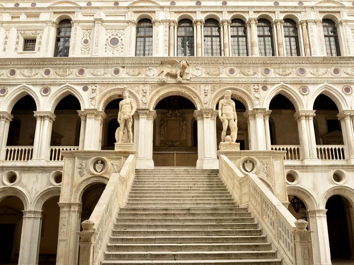 doge's palace staircase