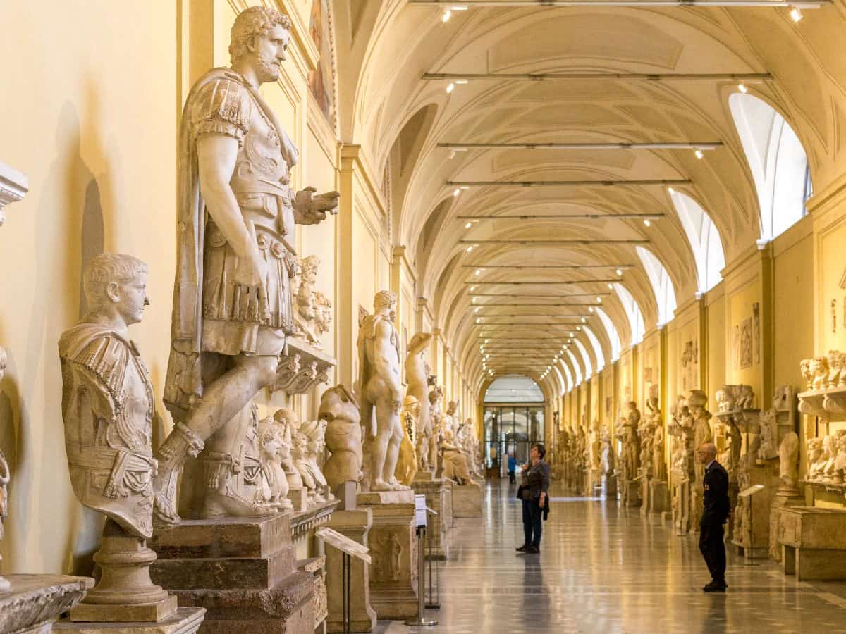Vatican Breakfast with Museums VIP Guided Tour - City Wonders
