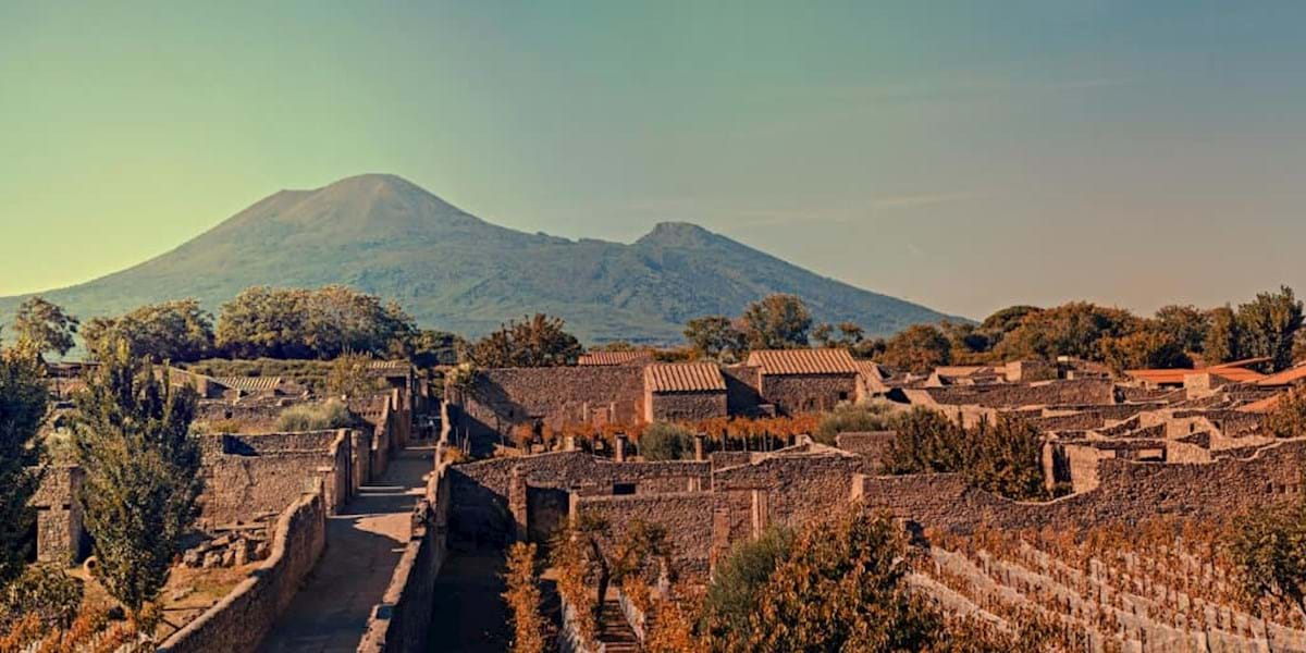 Interesting Facts About Pompeii And Mount Vesuvius City Wonders 4670
