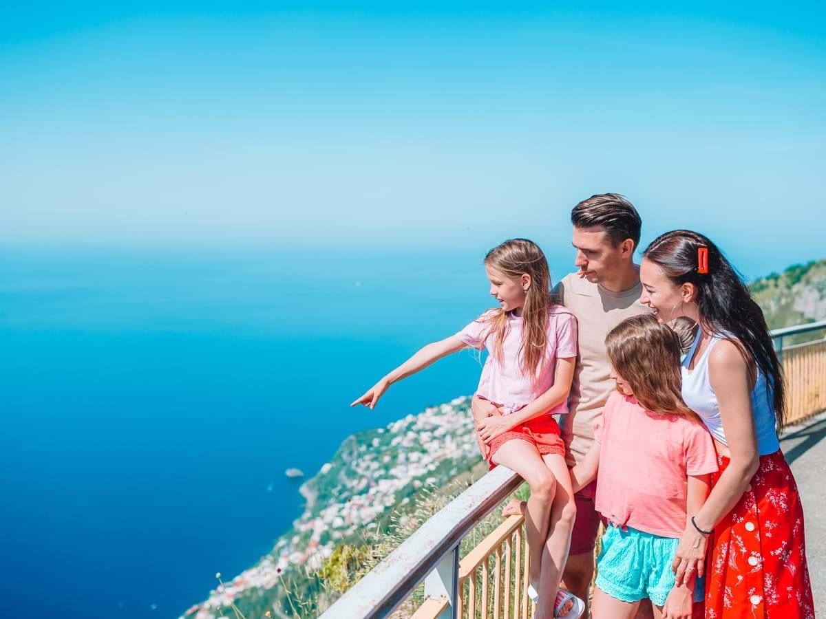 family at amalfi