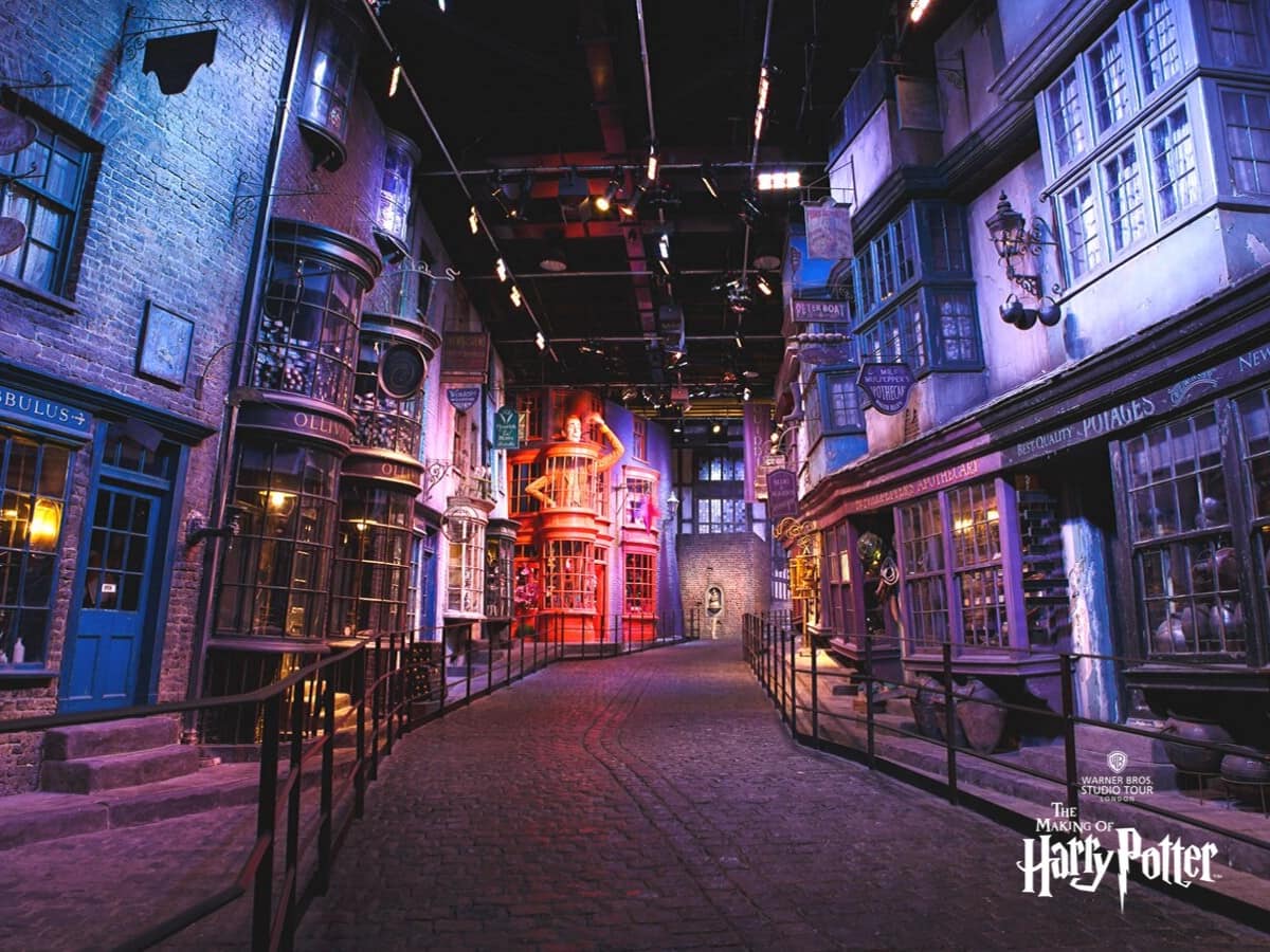 10 Crazy Facts About The Making Of Harry Potter - City Wonders