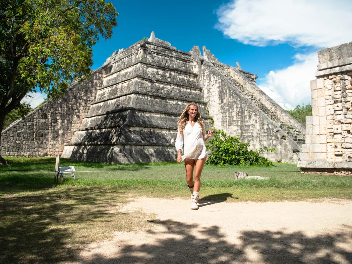 Chichen Itza, Isla Mujeres, And Xcaret Tour - Three-day Cancun Combo ...