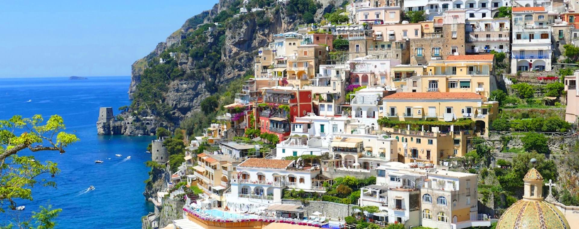 Houses in Positano going down the hill
