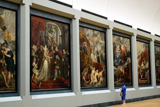 Art Gallery inside the Louvre