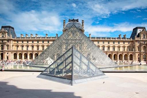 Front view of the Louvre Museum