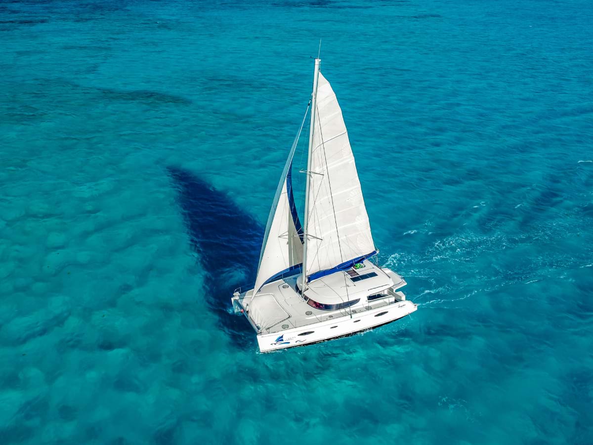 Isla Mujeres and Isla Contoy National Park Sailing Experience City